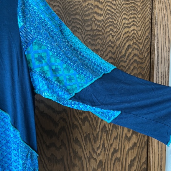 Parsley and Sage 3/4 sleeve top - Picture 4 of 11